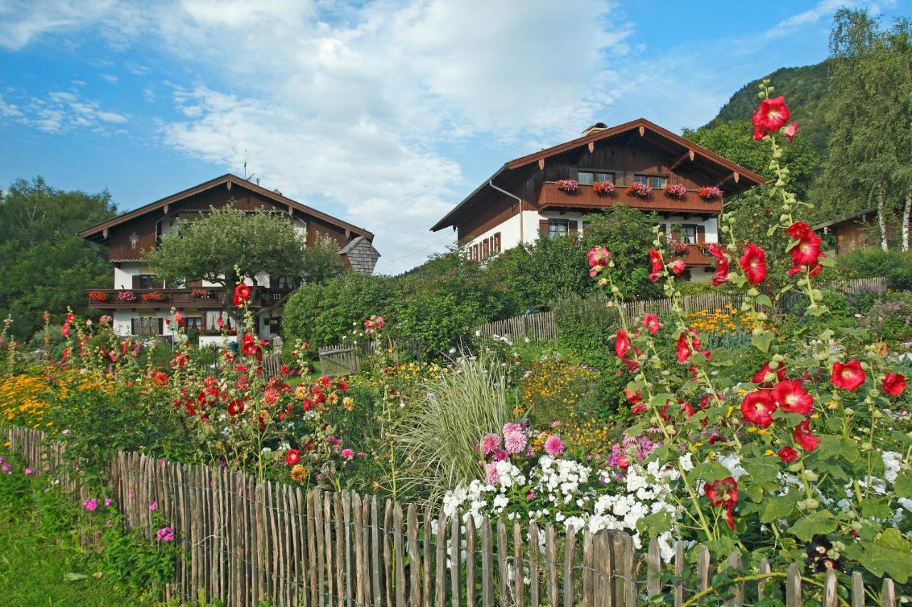 Gaestehaus Koyerbauer Boardinghouse アシャウ・イム・キームガウ エクステリア 写真